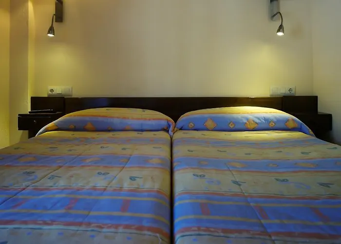 Hotel Avet *