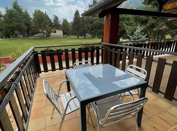 Avet Hotel