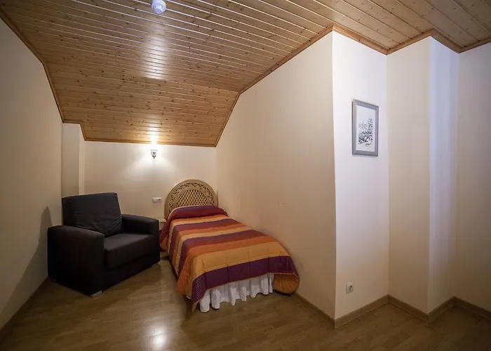 Avet Hotel