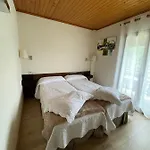 Avet * La Coma i la Pedra