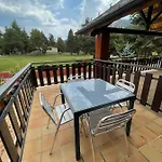 Avet Hotel
