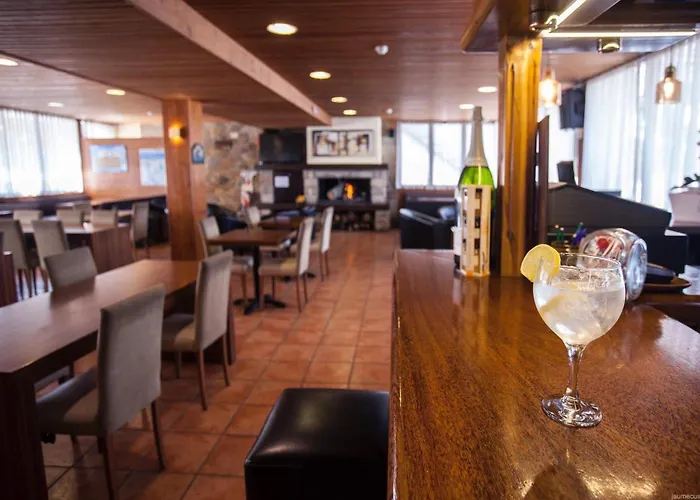 Avet Szálloda La Coma i la Pedra